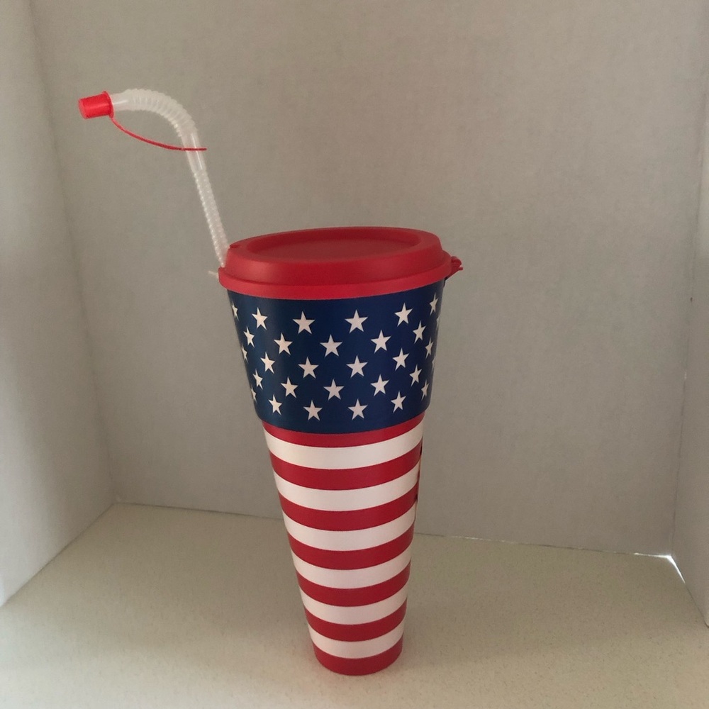 FREE Offer Eligible Patriotic Stars Stripes American Flag Snack and Drink Cup.